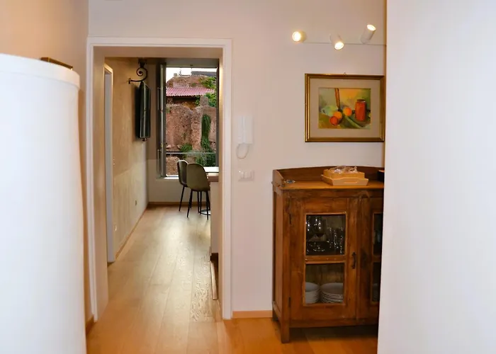 - Finestra Incantata Sui Fori Apartment *